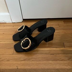 A New Day block heels